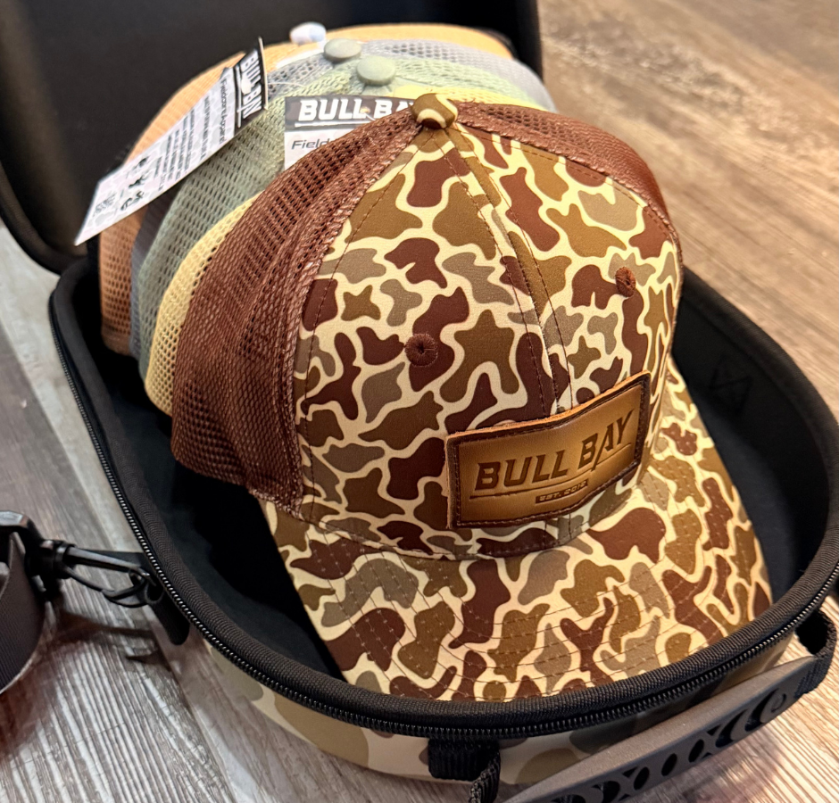 Bull Bay Duck Camo Hat Case